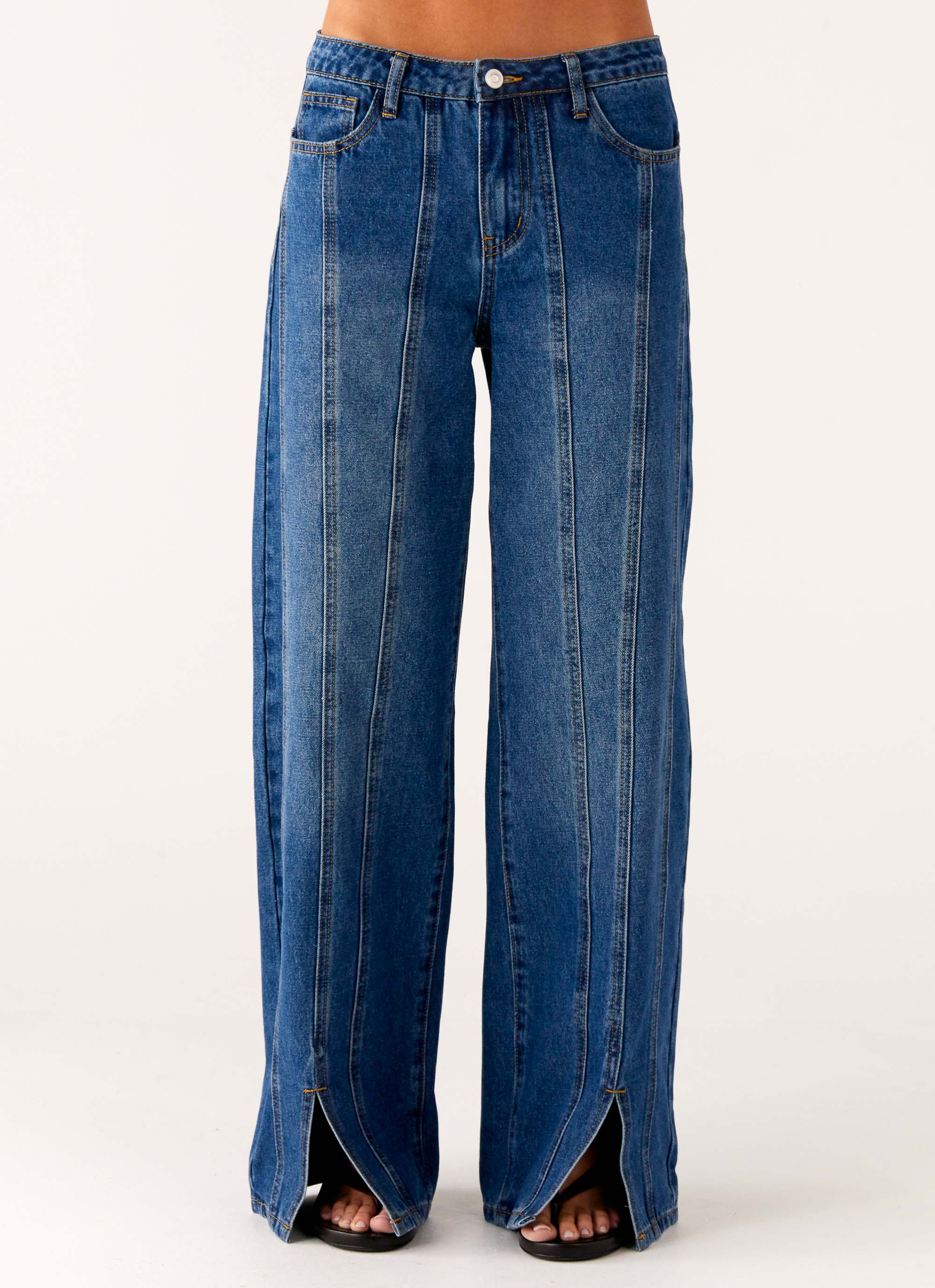 Grayson Straight Leg Jeans - Denim Blue