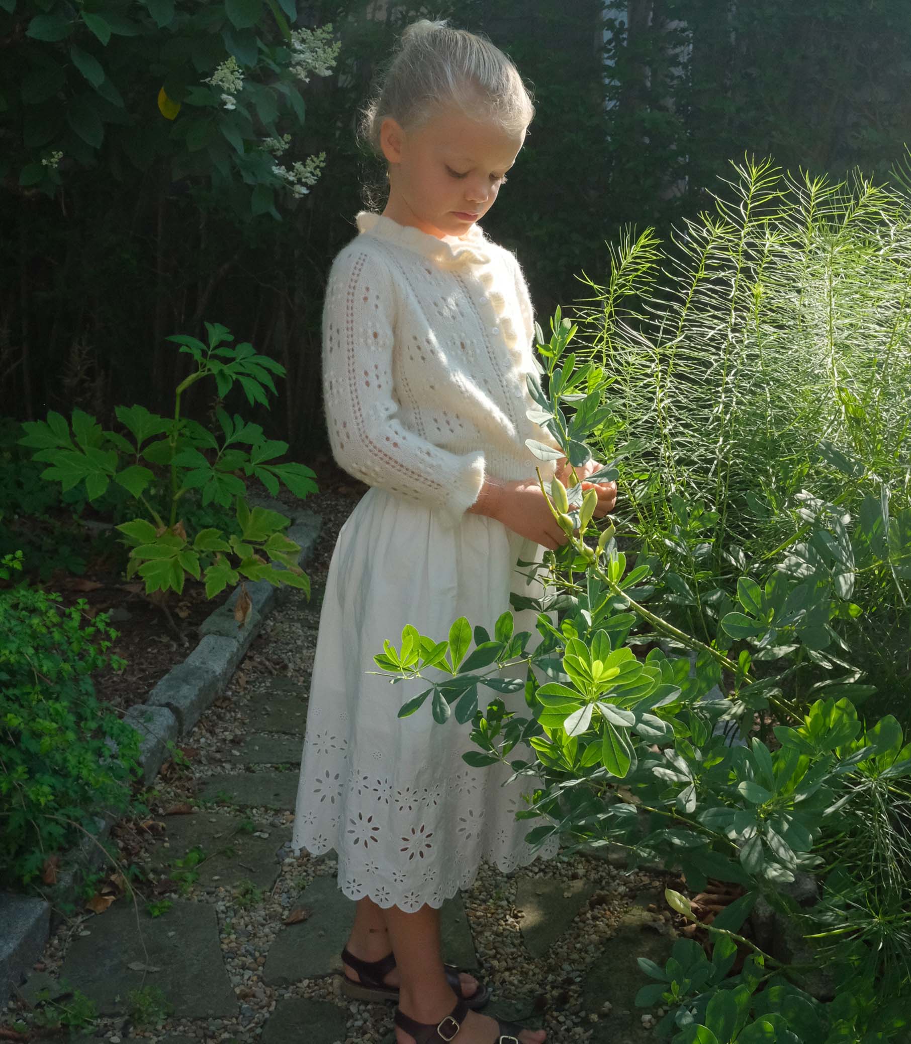 LITTLE CLAUDIE CARDIGAN -- IVORY